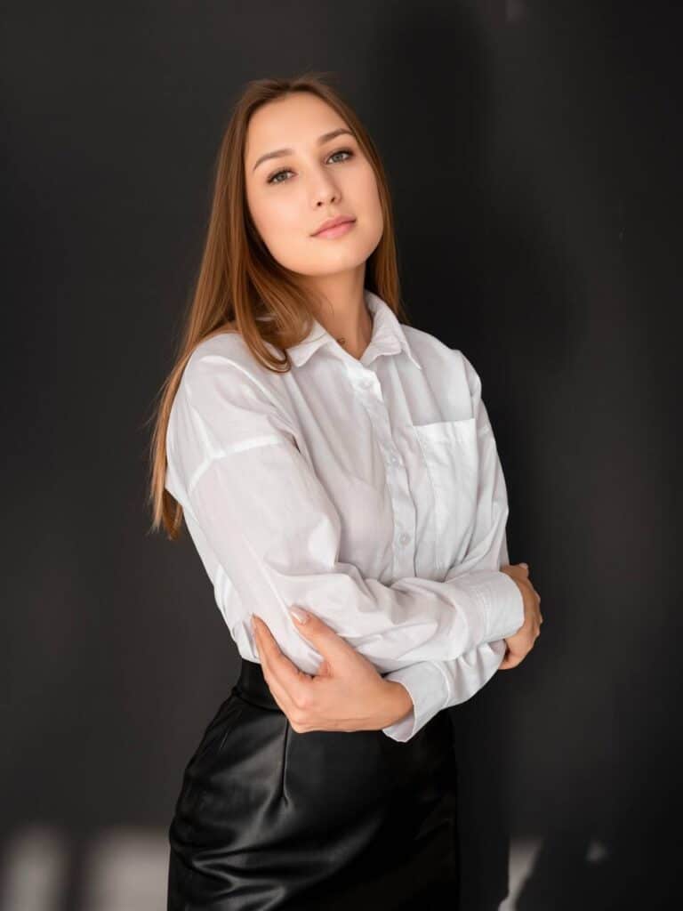 Мария Ведущий юрист